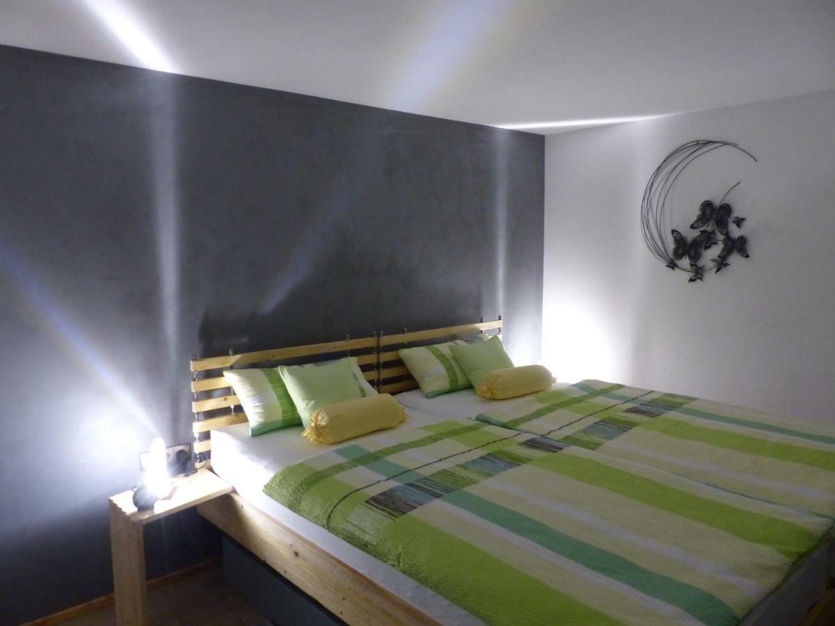 Ferienwohnung Heimsheim Экстерьер фото
